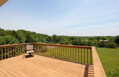 04_Balcony Deck View