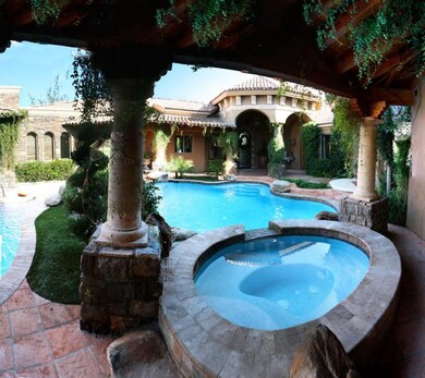 Court Yard Hot Tub