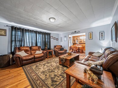 Apt C - living room