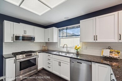 14-904-Mcdiarmid-Ln-Grand-Ledge-MI-48837