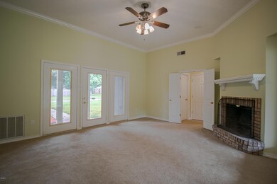 2572 Audubon Place-111