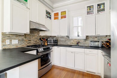 17 Perry St unit 2, Cambridge, MA 02139 - photo 3