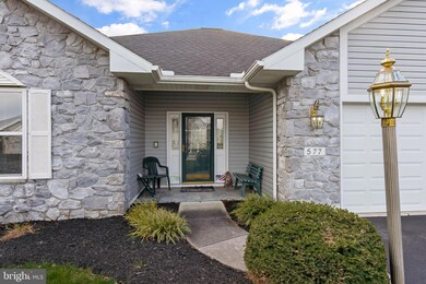 577 Blossom Trail, Mount Joy, PA 17552 - photo 4