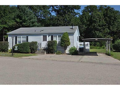 55 Holiday Ct, Wakefield, RI 02879 - photo 2