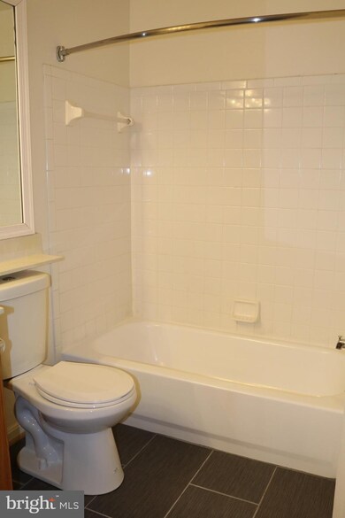 3111 River Bend Ct unit C304, Laurel, MD 20724 - photo 5