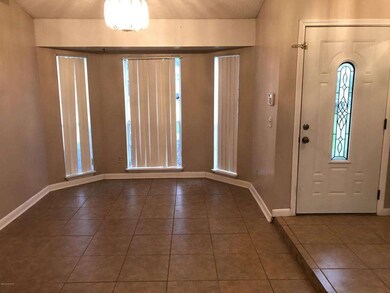 Dining Rm