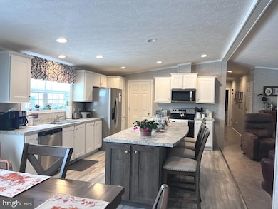 5500 Lincoln Way E unit 37C MARLETTE DRIVE, Fayetteville, PA 17222 - photo 7