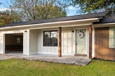 1 Exterior (3 of 3)