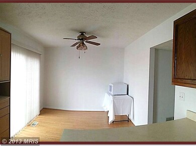 916 Olive Branch Ct, Edgewood, MD 21040 - photo 6