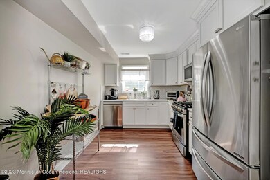 06-Kitchen