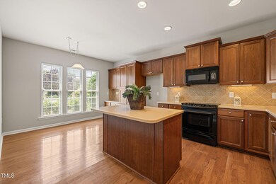 4-web-or-mls-untitled-75