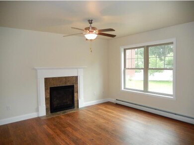 4 Sienna Ln, Essex, VT 05452 - photo 3