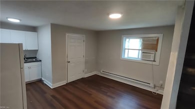 1510 Wilson Rd unit 6, Norfolk, VA 23523 - photo 5