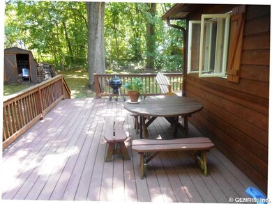 Deck.