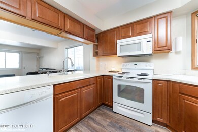 kitchen (2)