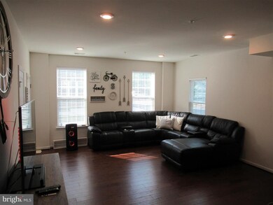 3564 Briarwood Dr unit 2N, Dumfries, VA 22026 - photo 3