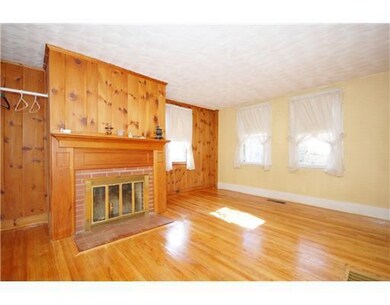 Den/Family/Great Room.