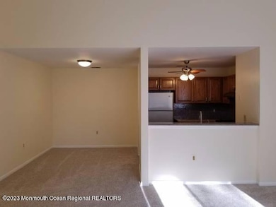 8 Fennec Ct, Tinton Falls, NJ 07753 - photo 4