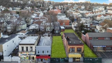 0 Broad St unit 2400974, Staten Island, NY 10304 - photo 3