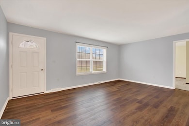 893 Georgetown Rd, Littlestown, PA 17340 - photo 4