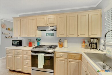 1106 Magnolia St, Copperas Cove, TX 76522 - photo 2