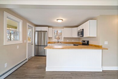Kitchen / Side Entrance