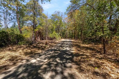 395 Stewart Rd, Grants Pass, OR 97526 - photo 3
