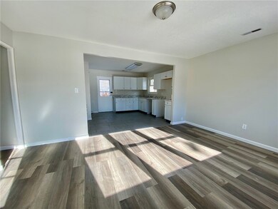 400 Stanley Ave, Mattoon, IL 61938 - photo 2