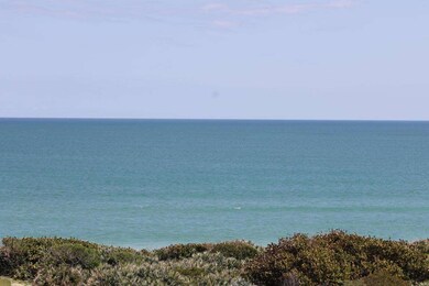 SPECTACULAR OCEAN VIEW FROM EAST BALCONY