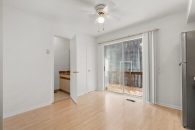 233 Derby Ave unit 611, Derby, CT 06418 - photo 3