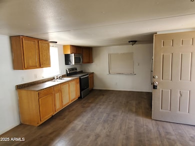 3030 W Tollan Dr, Eloy, AZ 85131 - photo 7