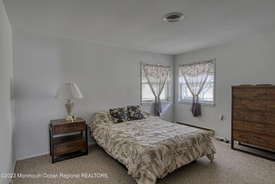 32 Hancock Dr unit B, Whiting, NJ 08759 - photo 6