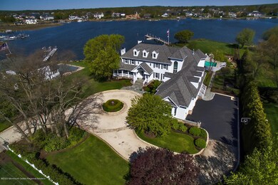 11 Mohawk Ave Oceanport NJ-large-059-001