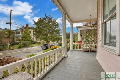 208 E 38th St, Savannah, GA 31401 - photo 5