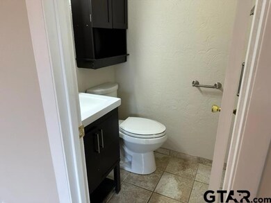 2817 Anita Ln, Tyler, TX 75701 - photo 7