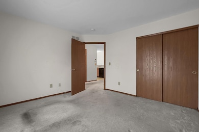7-web-or-mls-1105-arbor-oaks-ln