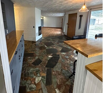 3 Open concept