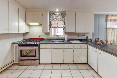 127 Rogers Rd_0025