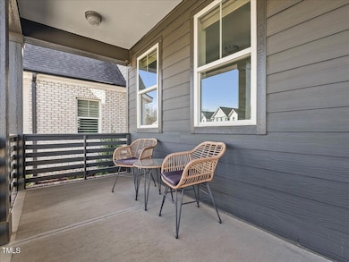07-Front Porch