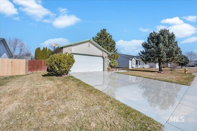 912 W Georgia Ave, Nampa, ID 83686 - photo 2