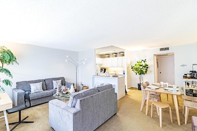 269 Suffolk G unit 269G, Boca Raton, FL 33434 - photo 3