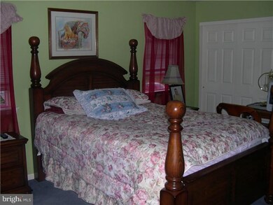 100 Cheshire Ct unit 200, Sinking Spring, PA 19608 - photo 5