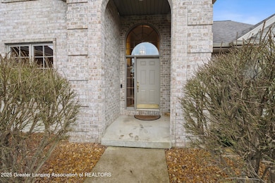 05-9136-Hummingbird-Ln-Grand-Ledge-MI-48