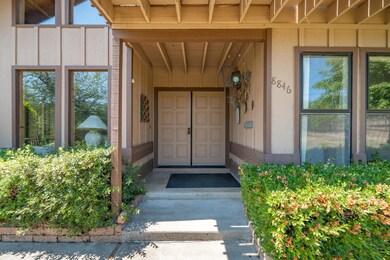 8846 Goldstone Ln-13