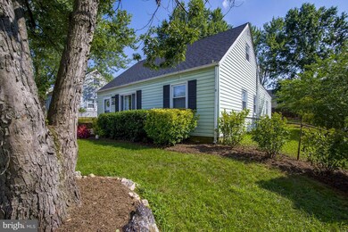 231 Manassas Dr, Manassas Park, VA 20111 - photo 2