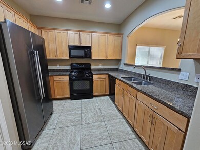 2224 E Stone Stable Dr, Tucson, AZ 85737 - photo 6