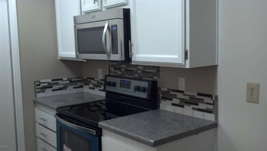 17602 N 104th Ave, Sun City, AZ 85373 - photo 3