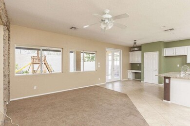 40410 N High Noon Way unit 25, Phoenix, AZ 85086 - photo 2