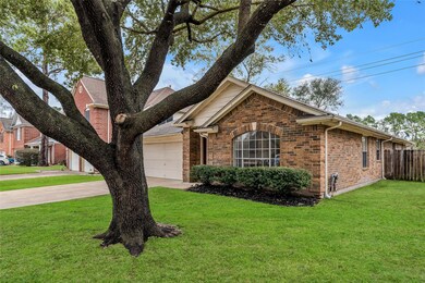 16007 Lakestone Dr, Tomball, TX 77377 - photo 2