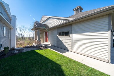 1285 Prestwick Dr, Holland, MI 49423-3